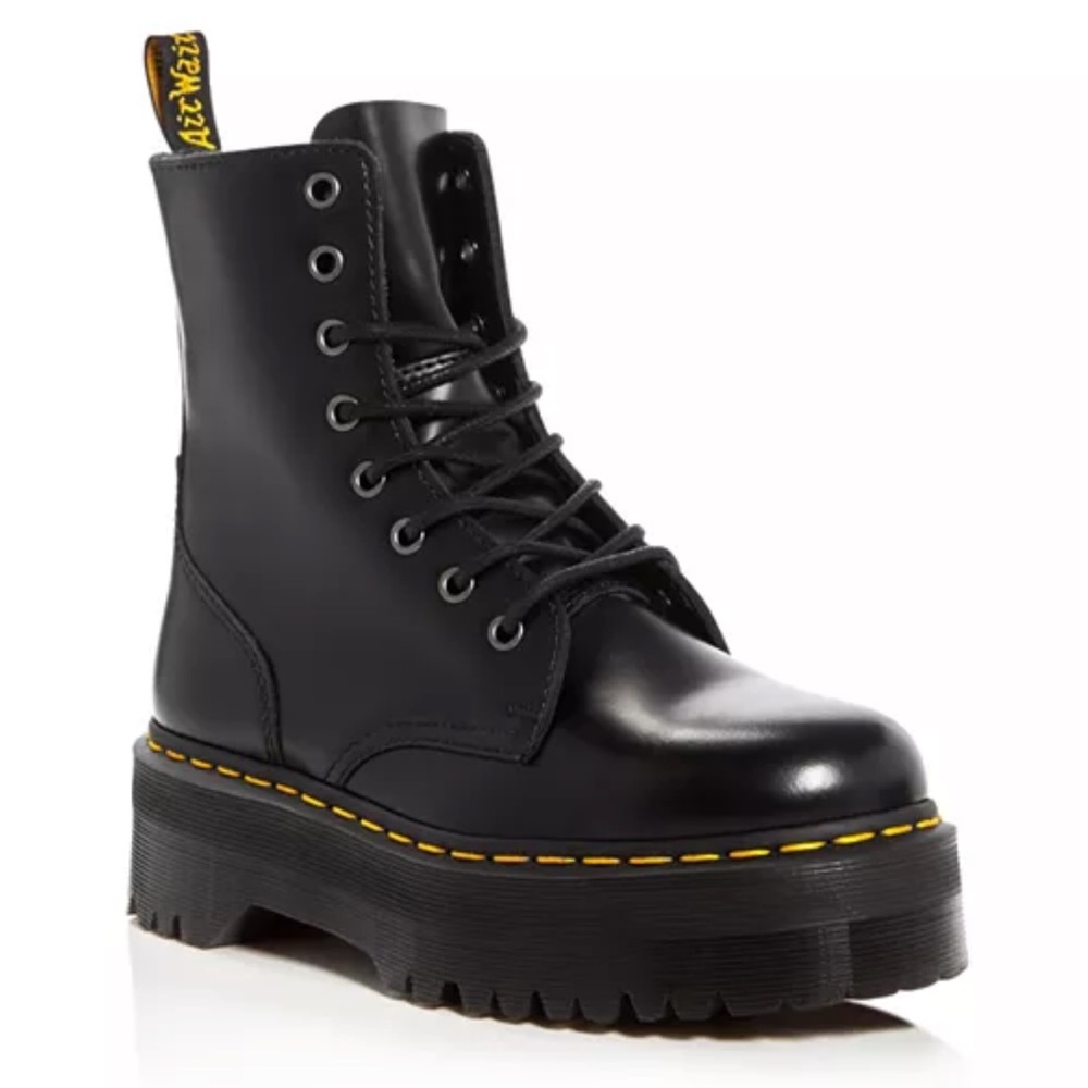 Jadon III Black Dr. Martens
